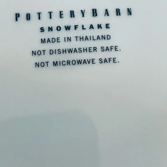 Pottery Barn Silver Snowflake Ceramic Plates - Picture 4 of 4